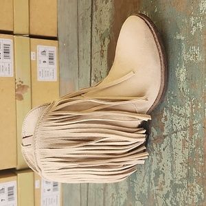 New Very G CreamTrippier Fringe Bootie